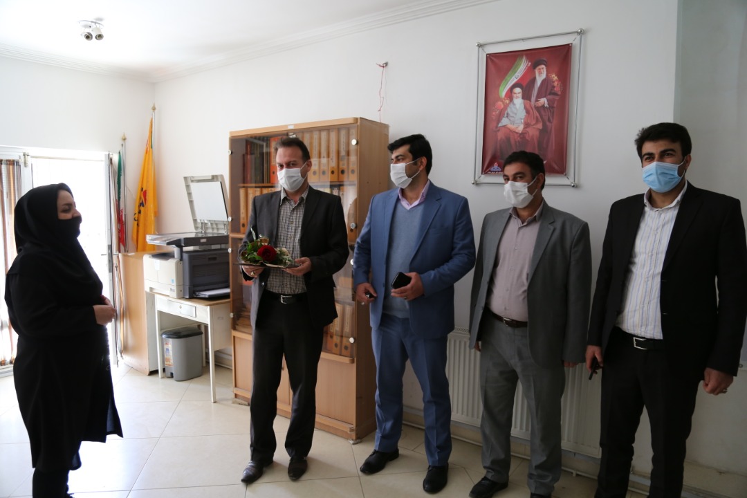 برگزاری مراسم گرامیداشت روز زن در شرکت گاز استان ایلام
