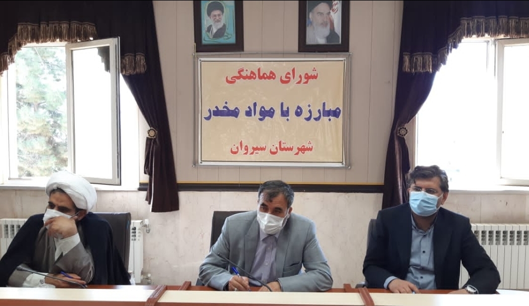 برخورد با خرده فروشان و توزیع کنندگان مواد مخدر در اولویت قرار گیرد
