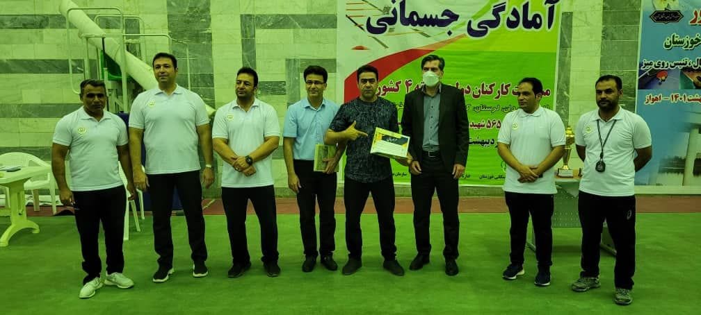 یکی از کارکنان شرکت گاز ایلام نفر اول مسابقات آمادگی جسمانی کارکنان دولت شد