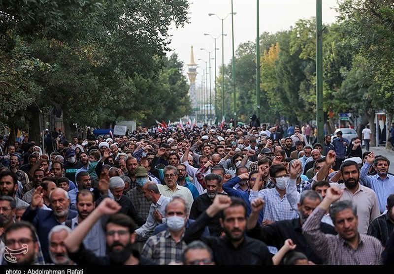 قیام ایرانی‌ها علیه اغتشاشگران/ مردم ساختارشکنی‌های اخیر را محکوم کردند/ قدردانی از پلیس