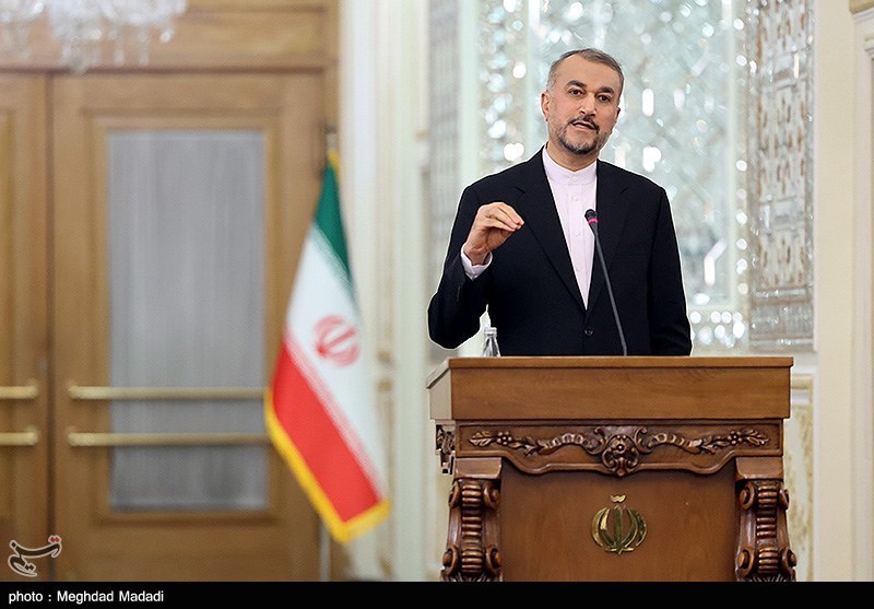جزایر سه گانه اجزای جدایی ناپذیر خاک پاک ایران است