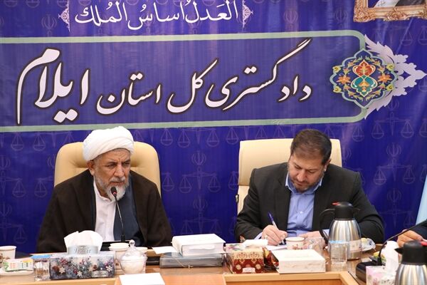تنها راه حل مشکلات قضایی کاهش پرونده ها و جمعیت کیفری است