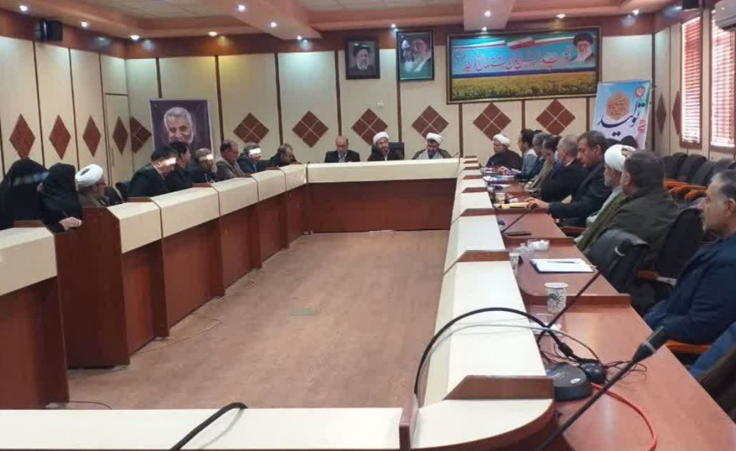 باید کشتارگاه های دام و طیور استان وارد چرخه اقتصادی دام استان شوند