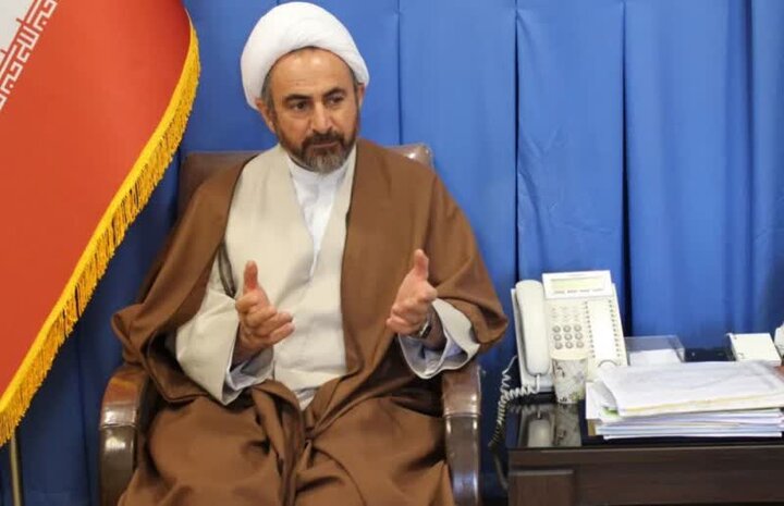 نمازخانه‌های بین راهی استان و کیفیت و بهداشت آنها مورد توجه قرار گیرد