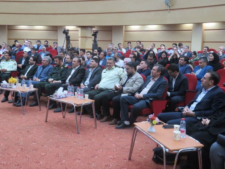 خبرنگاران در بزنگاه‌های مختلف استان نقش آفرین هستند