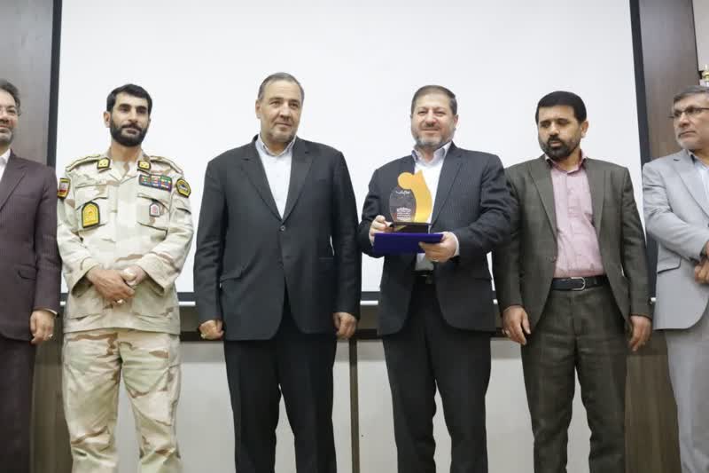 دادگستری کل استان ایلام به عنوان دستگاه برتر جشنواره شهید رجایی معرفی  شد/ تجلیل از تلاش‌های دادگستری ایلام در تحقق شعار سال ۱۴۰۲
