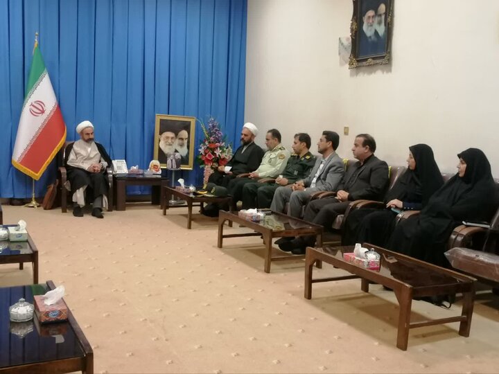 ١٣ آبان فرصتی برای بصیرت افزایی و دشمن شناسی نسل جوان است