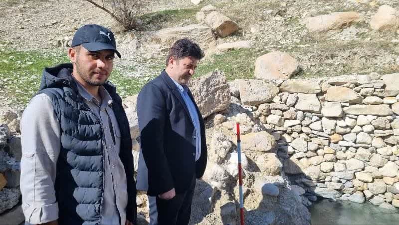 تهیه پرونده یک اثر طبیعی ایلام برای ثبت در فهرست آثار ملی