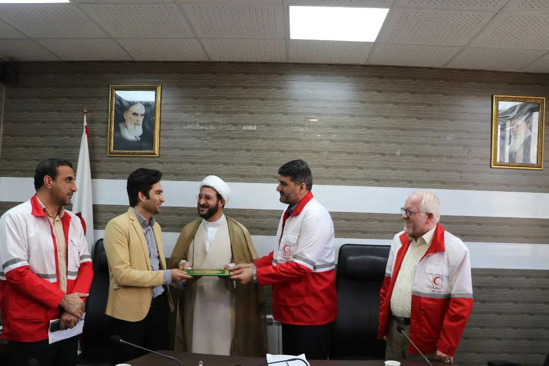 مشاور رسانه ای سرپرست جمعیت هلال احمر استان ایلام منصوب شد