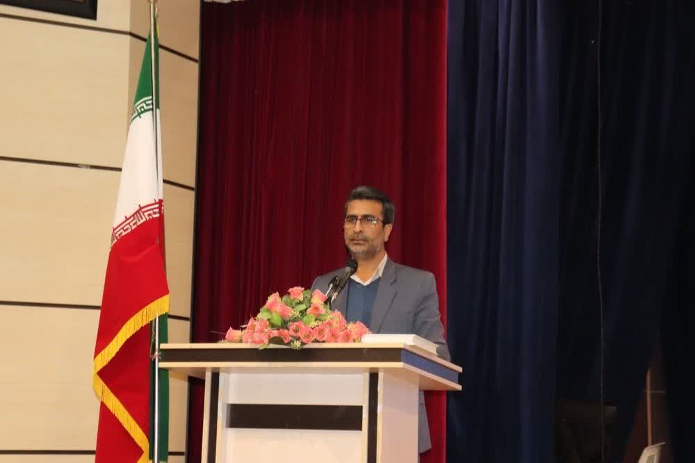 انتخابات تعیین کننده سرنوشت جامعه است/ ارتقای سطح فکری دانش آموزان از وظایف آموزش و پرورش می باشد