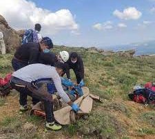 جسد مرد ۵۲ ساله‌ای در ارتفاعات مانشت ایلام پیدا شد