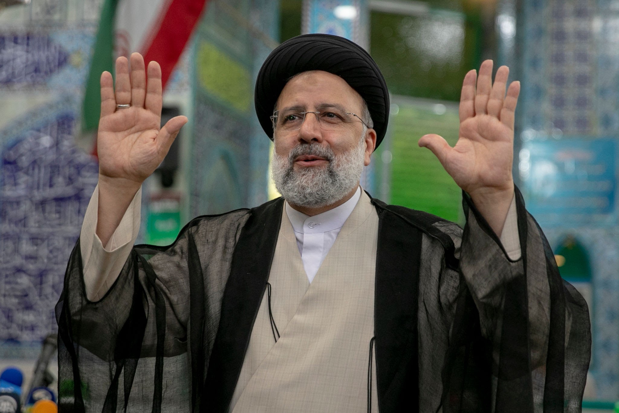 پیام مشترک تسلیت امام‌جمعه و استاندار ایلام به مناسبت شهادت رئیس‌جمهور و جمعی از همراهان