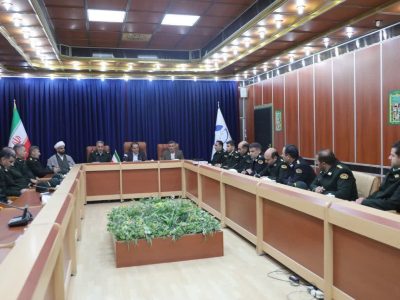 نیروی انتظامی مورد اعتماد مردم و خط مقدم امنیت در کشور است