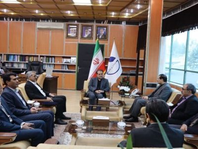 توسعه زیرساخت‌های ارتباطی یکی از عوامل اصلی پیشرفت استان است