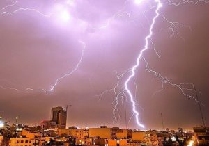 رگبار شدید و رعد و برق در شرق و شمال ایلام