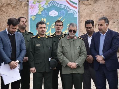 آئین کلنگ زنی فاز دوم پروژه مسکونی غدیر ایلام برگزار شد