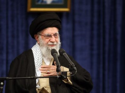 زنده نگه داشتن امید مهمترین وظیفه/ رسانه‌ها توهم اقتدار دشمن را بشکنند