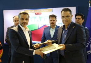 پتروشیمی ایلام با دو تفاهم‌نامه به استقبال پتروکم رفت
