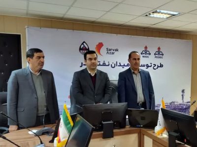صادرات غیرنفتی سالانه بالغ بر ۲ میلیارد دلار برای کشور ارز آوری دارد