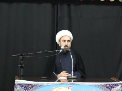 جامعه‌ای که با قرآن و نهج‌البلاغه انس بگیرد، جامعه‌ای هدایت‌شده و سعادتمند است