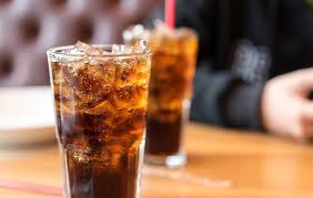 اینفوگرافی؛ عوارض مصرف نوشابه گازدار