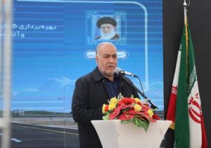 عقبماندگی زیرساختهای راه نقاط مختلف کشور رفع میشود
