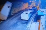 وزش شدید باد منجر به فوت نگهبان ساختمانی در ایلام شد + فیلم