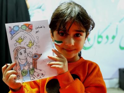 گزارش تصویری/ فعالیت ایستگاه فرهنگی و هنری «فرزندان ایلام، راویان ایران» در تجمعات شبانه ایلام