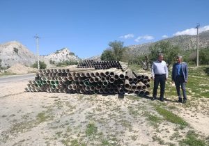 رفع تنش آبی در ۱۰ روستای شهرستان چوار با توسعه ۱۵ هزار متر شبکه توزیع و خطوط انتقال