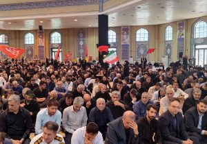 گزارش تصویری| مراسم وداع با رهبر شهید در مصلی ایلام