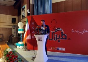 رسانه متعهد باید قلم خود را با وحدت و عقلانیت تنظیم کند