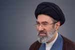 هر کار تفرقه انگیزی از هر فردی با هر جایگاهی در جهت مقصود دشمن است